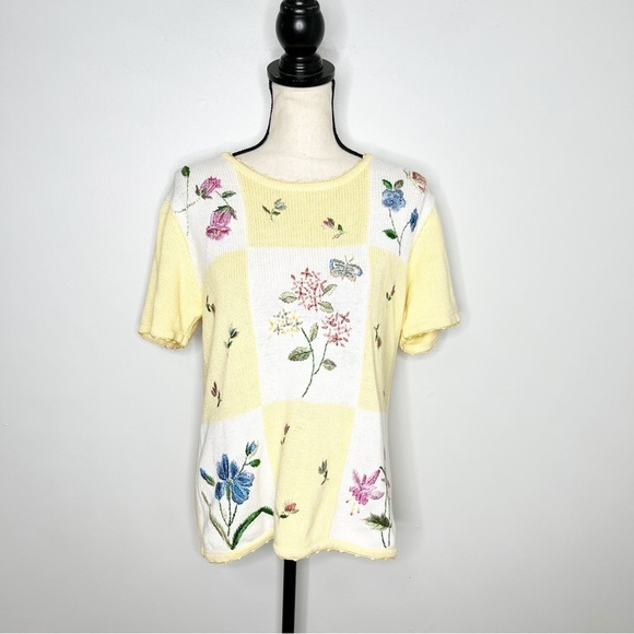 Vintage Sweaters - Vintage Yellow Knit Floral 80s Crewneck Sweater Size Large